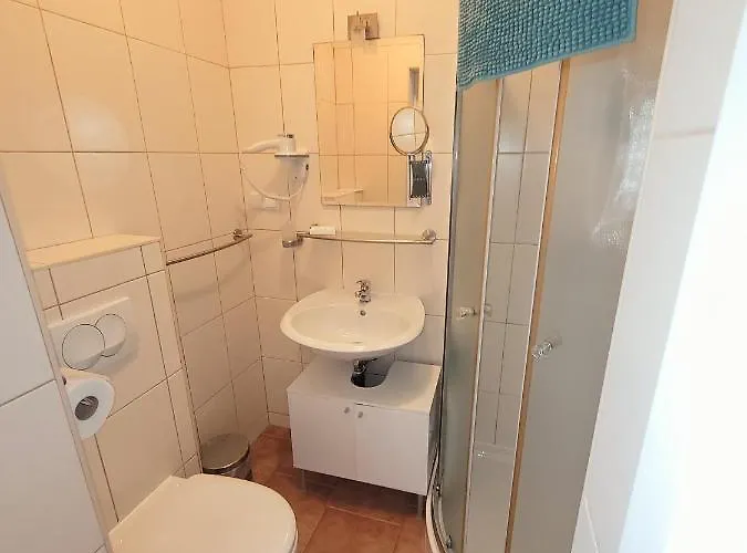 Iwona * كارفيا